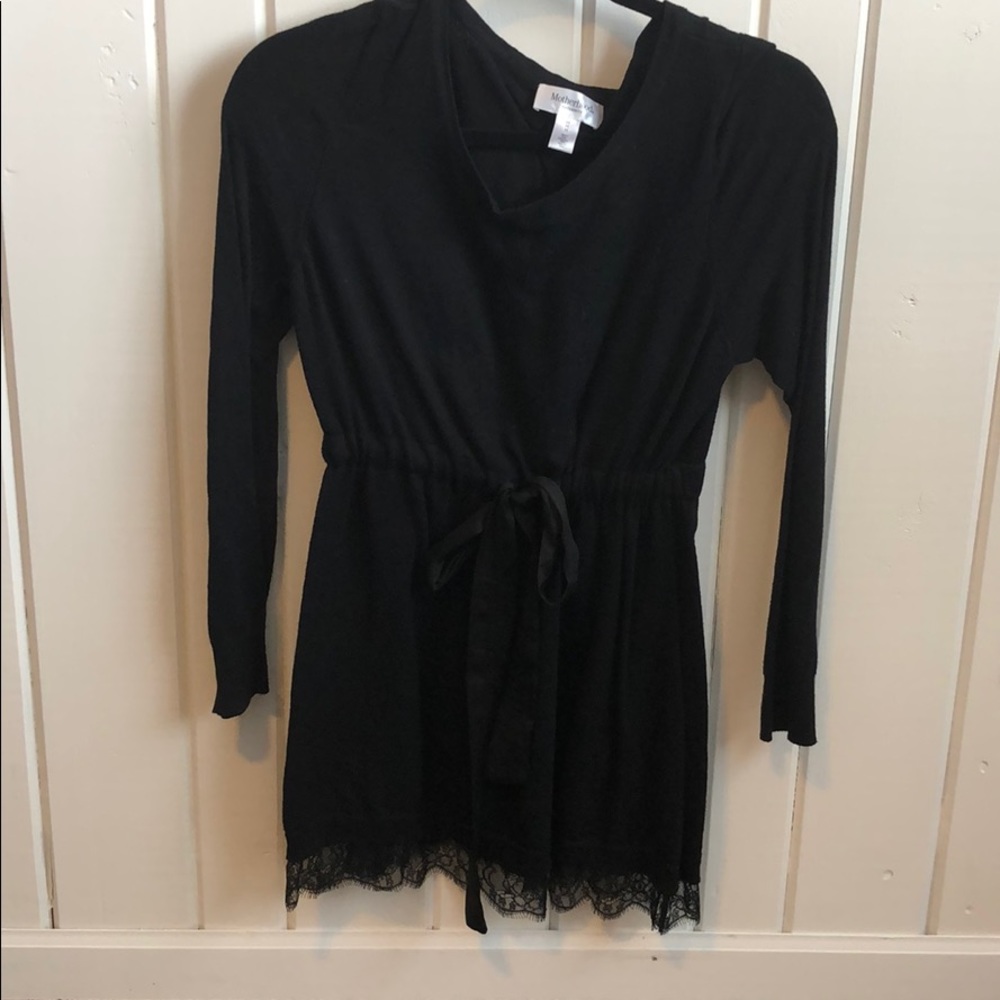 Motherhood maternity black sweater